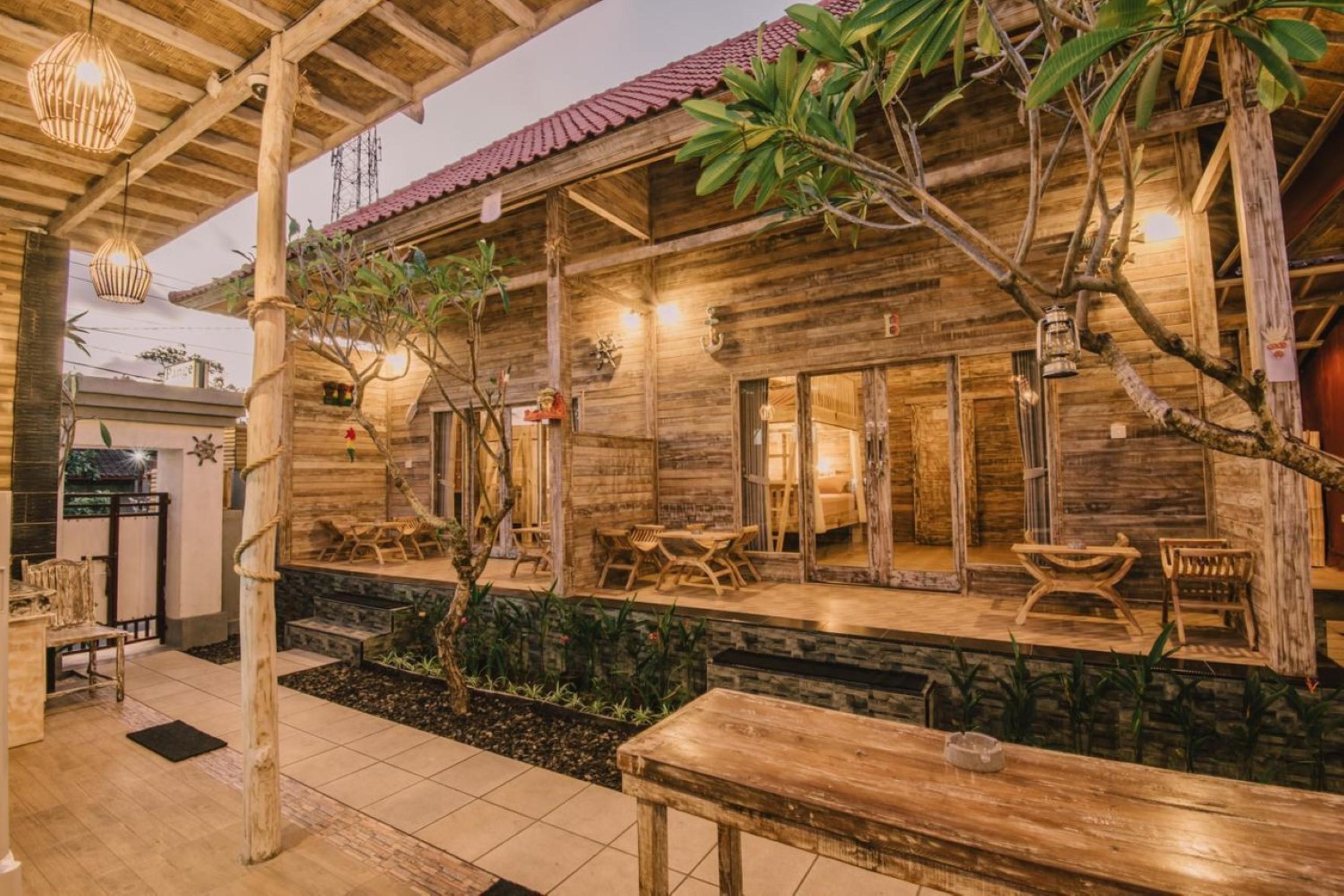 Pange Hostel Lembongan Nusa Lembongan Esterno foto